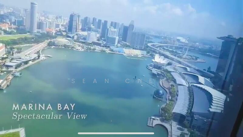 MARINA BAY RESIDENCES photo 3