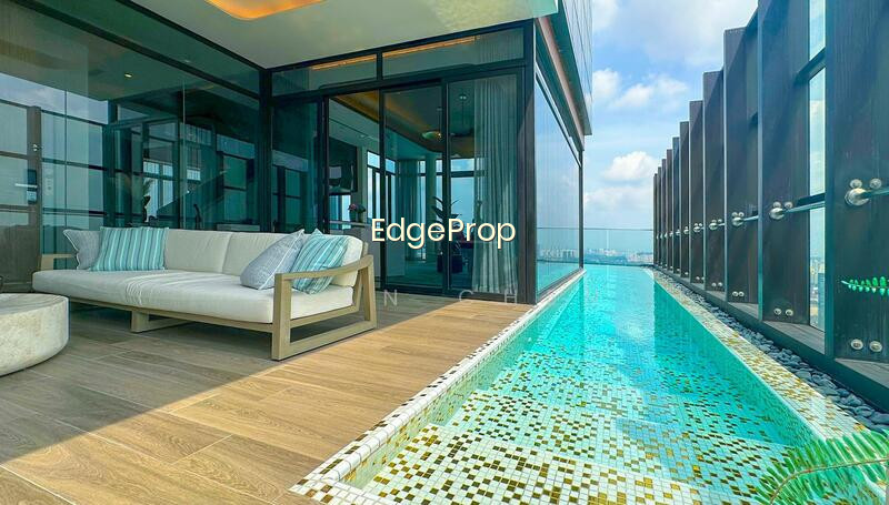 THE RITZ-CARLTON RESIDENCES photo 3