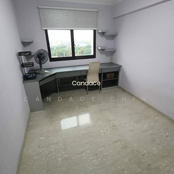 492 ADMIRALTY LINK image 1 of 7