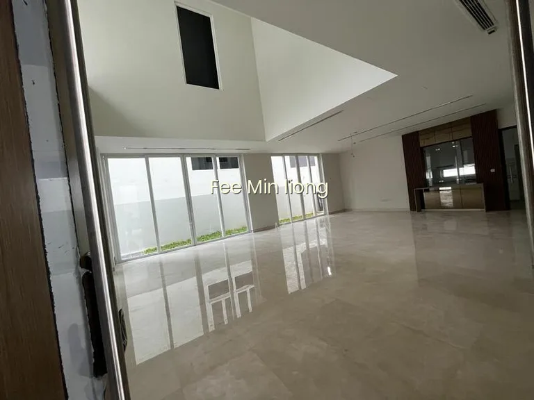 Braddell Road image 1 of 6