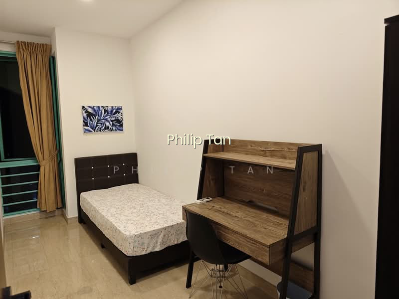 HAZEL PARK CONDO image 1 of 10