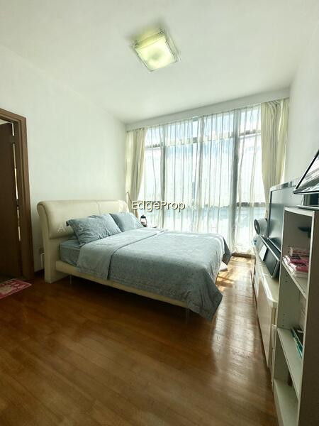 HILLVIEW REGENCY photo 5