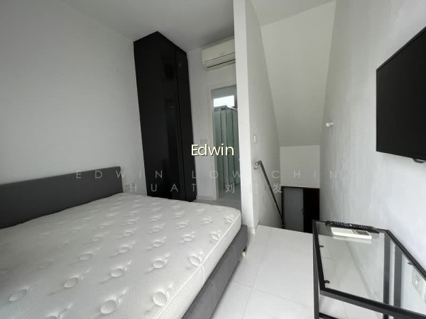 #1 SUITES (ONE SUITES) image 1 of 10
