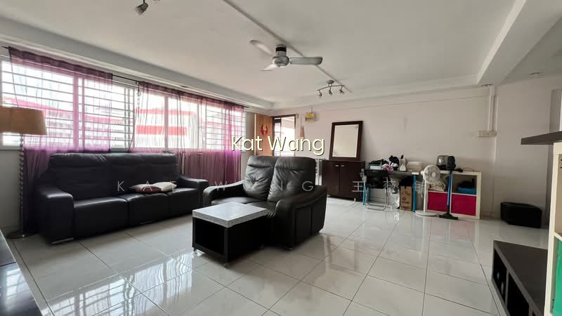 617 HOUGANG AVENUE 8 photo 2