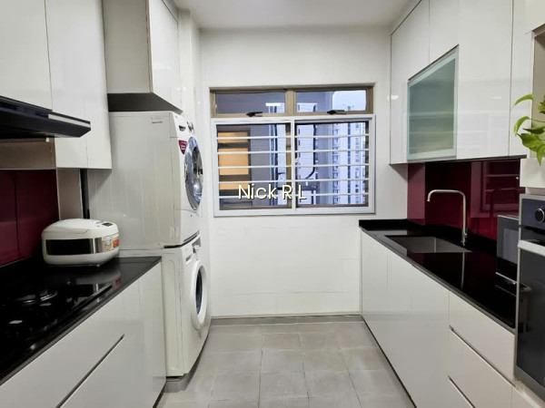 162A PUNGGOL CENTRAL photo 6