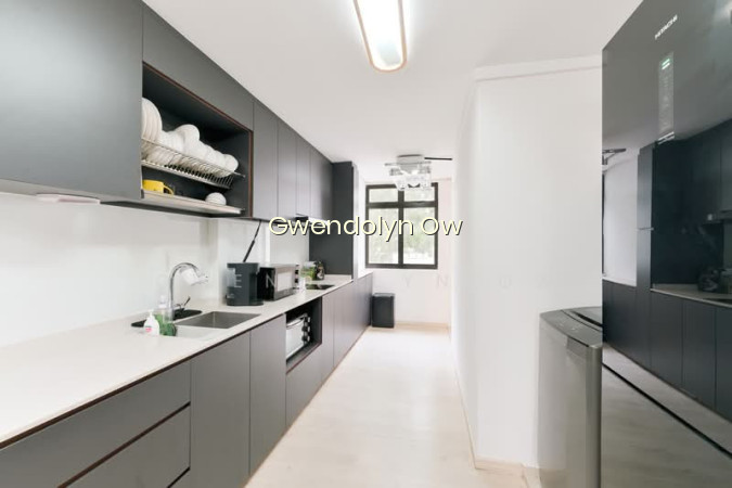 10 HAIG ROAD photo 5