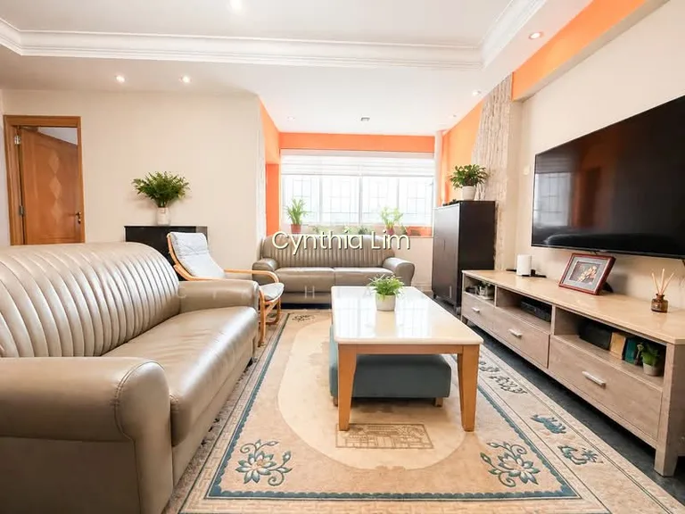 319A Anchorvale Drive image 1 of 10