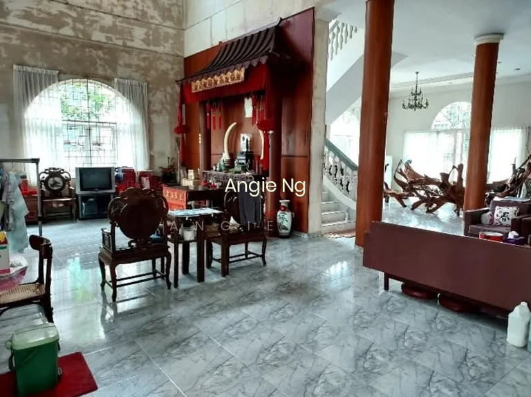 Bungalow in Seletar image 1 of 5