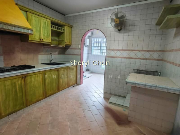 891 TAMPINES AVENUE 8