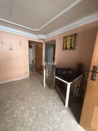 636 HOUGANG AVENUE 8 photo 5