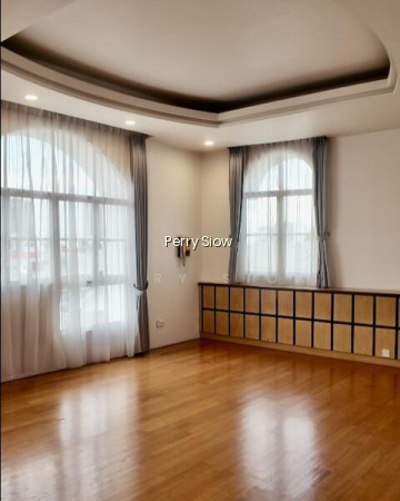 RARE ELEVATED LAND FREEHOLD SEMI-D photo 4