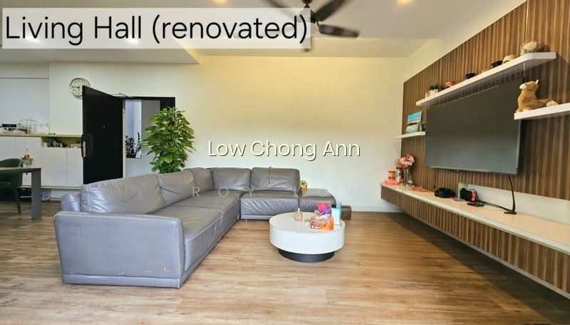 HILLVIEW APARTMENTS photo 2