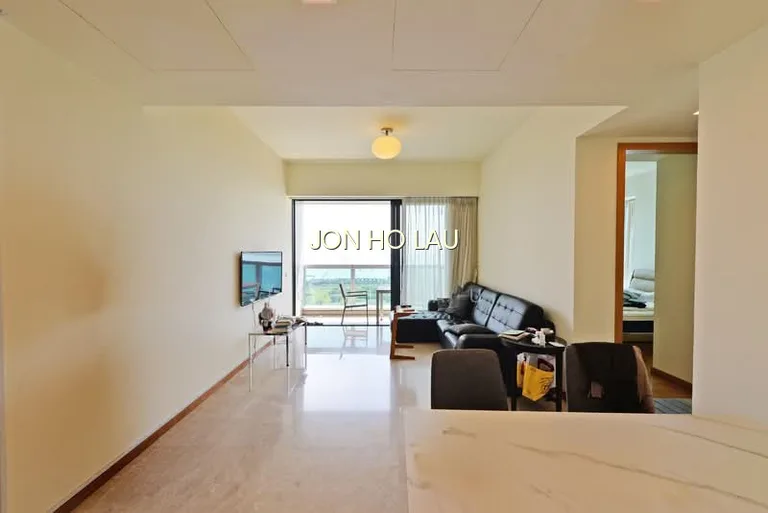Marina Bay Residences image 1 of 10