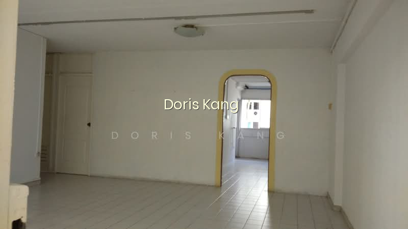 132 YISHUN STREET 11 photo 3
