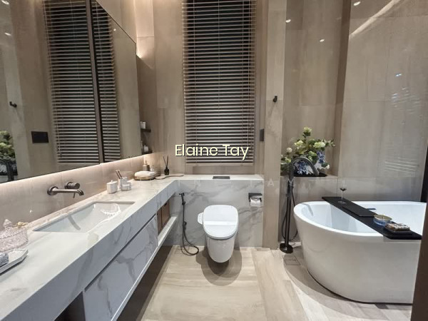 8@BT 8