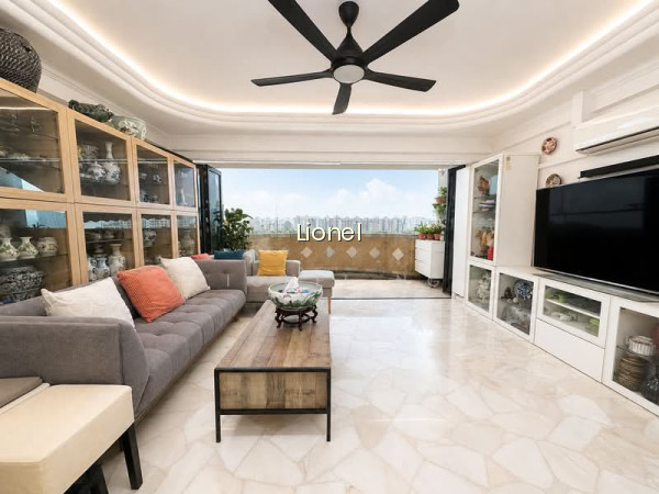 522 Hougang Avenue 6 image 1 of 10