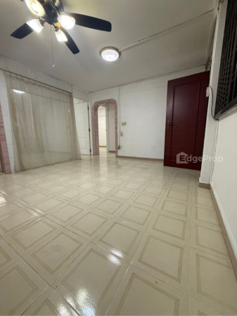 53 TEBAN GARDENS ROAD photo 2