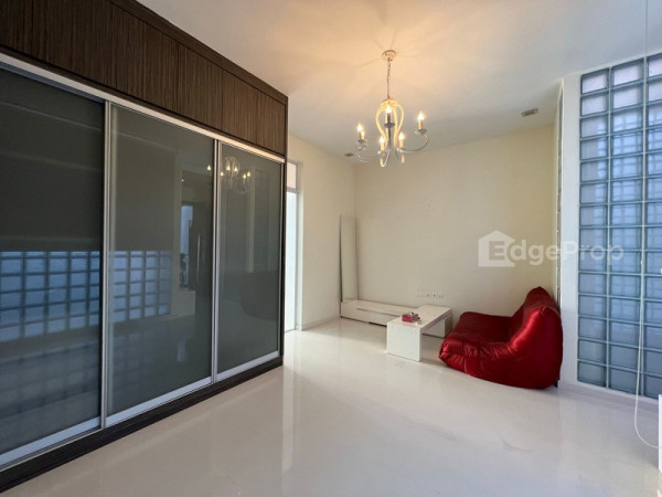 HAIG APARTMENTS photo 3