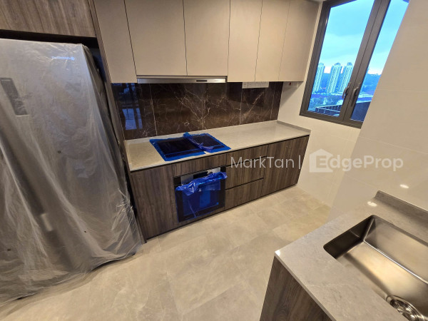 AMO RESIDENCE photo 2