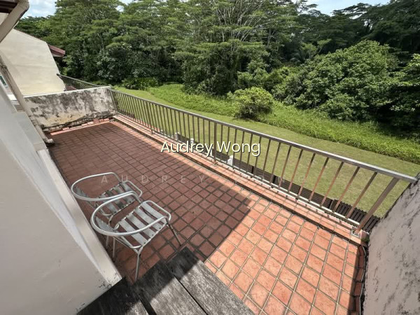 EXCLUSIVE SPRINGLEAF TERRACE! 4 MINS WALK TO BUS STOP! WALK TO MRT AND F&B! photo 5