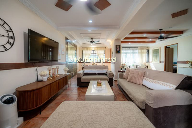 852 JURONG WEST STREET 81 image 1 of 10