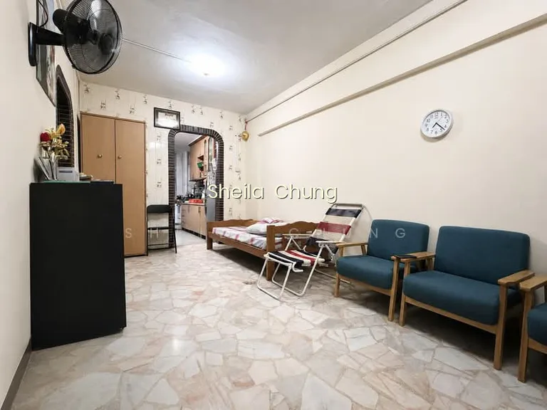221 Jurong East Street 21 image 1 of 5