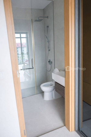 MIDTOWN RESIDENCES photo 5