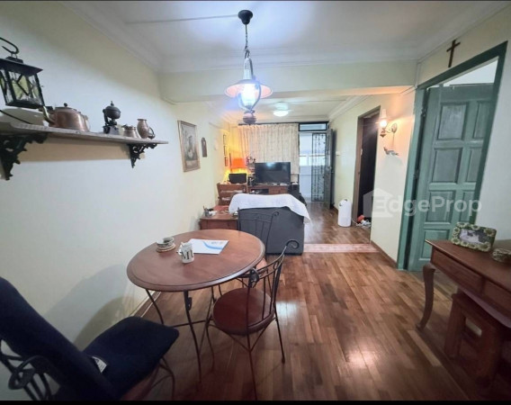 12 HOLLAND AVENUE photo 6