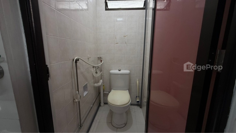 27 TOA PAYOH EAST photo 6