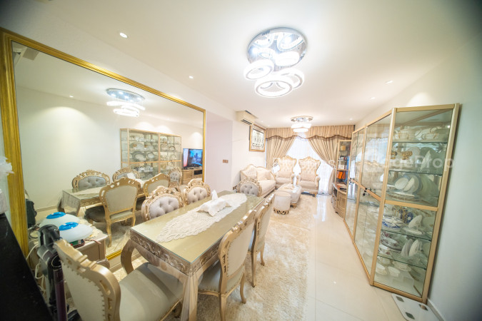 PRIVE photo 3