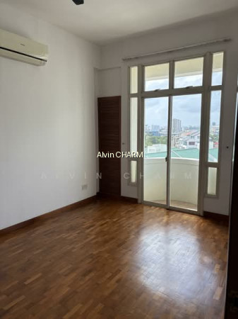 PARBURY HILL CONDOMINIUM photo 6