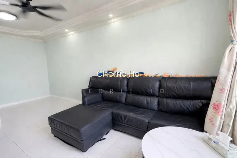 339B Sembawang Close image 1 of 10