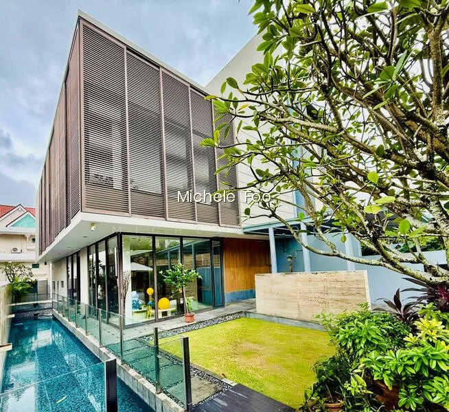 Lorong Gambir (D19) | Upper Serangoon / Bartley – Modern Freehold Semi-D With Lift Provision image 1 of 10
