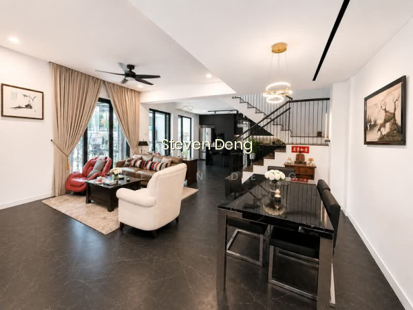 ✨MASSIVE MOVE-IN READY CORNER TERRACE | PRIME KOVAN D19 | 4,397SQFT LAND photo 4