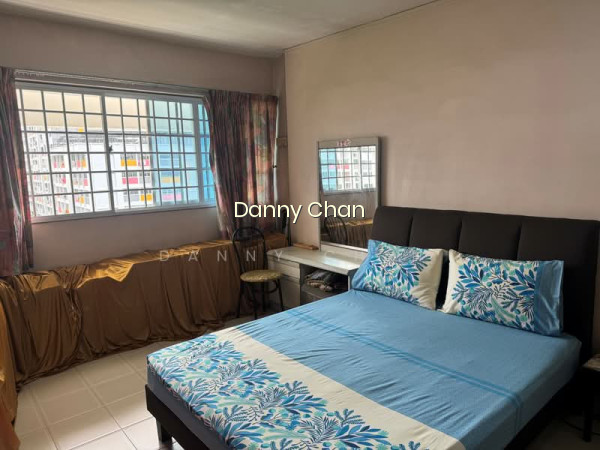 147 TAMPINES AVENUE 5 photo 3