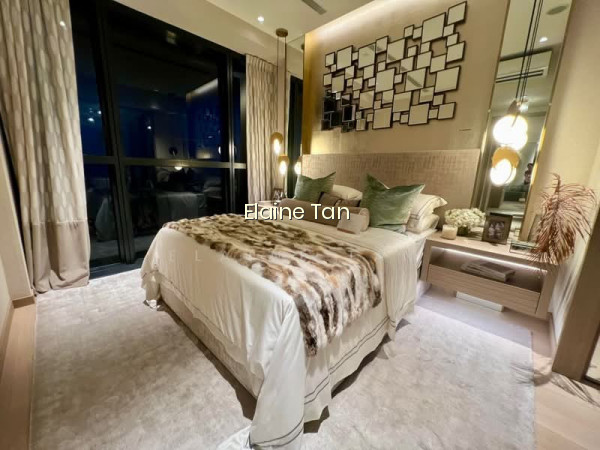 ARINA EAST RESIDENCES photo 2