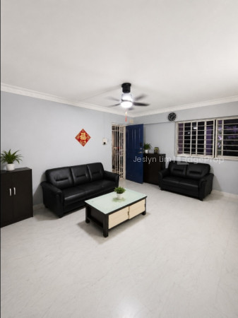 511 WEST COAST DRIVE photo 2