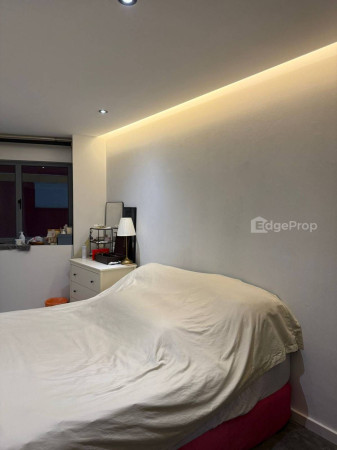 449 SIN MING AVENUE photo 2
