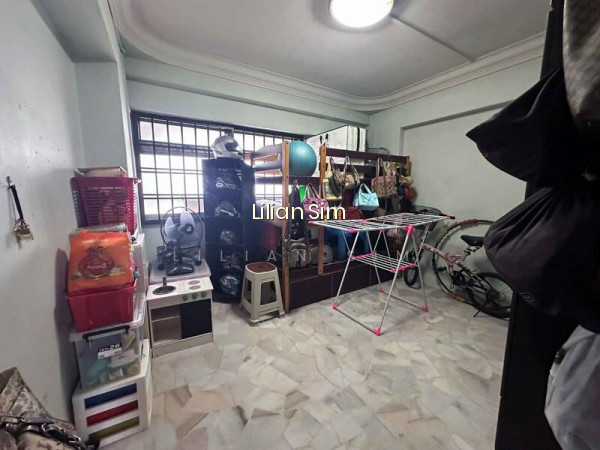 340 TAMPINES STREET 33 photo 2