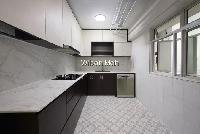 407B FERNVALE ROAD photo 2