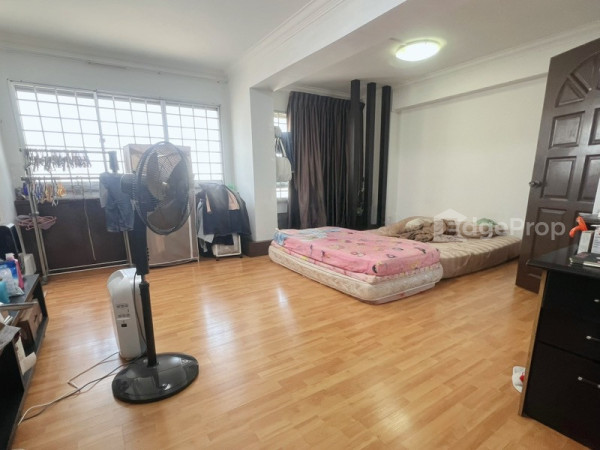 706 JURONG WEST STREET 71 photo 3