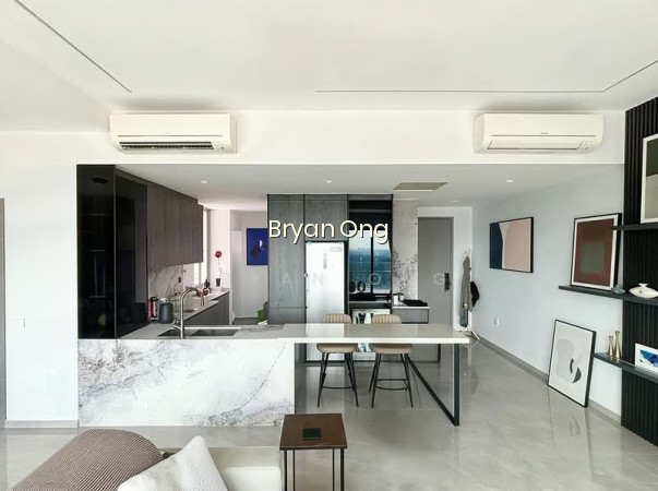 Vista Residences image 1 of 10