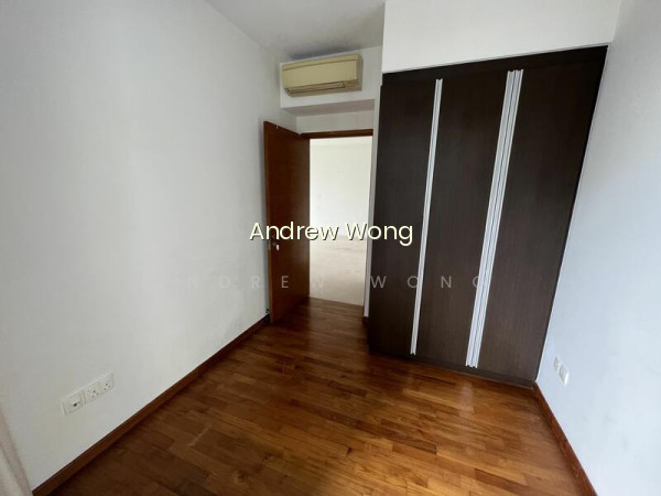 THE PARC CONDOMINIUM photo 5