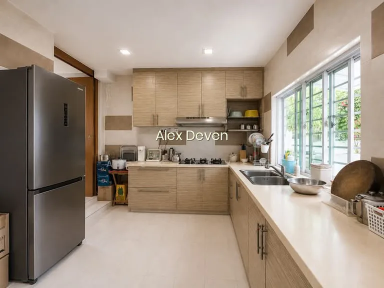 2 Storey Detached Home Near Kembangan MRT image 1 of 9
