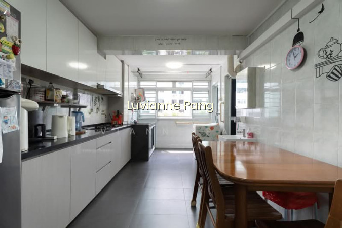 168 STIRLING ROAD photo 6