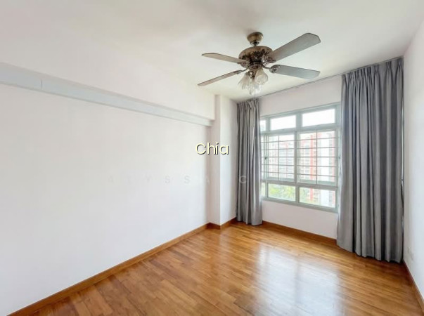 272D Sengkang Central image 1 of 9