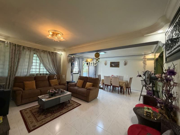 542 HOUGANG AVENUE 8