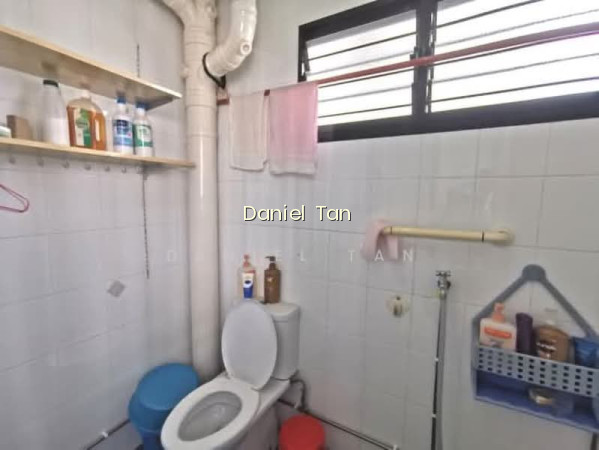 636 HOUGANG AVENUE 8 photo 4