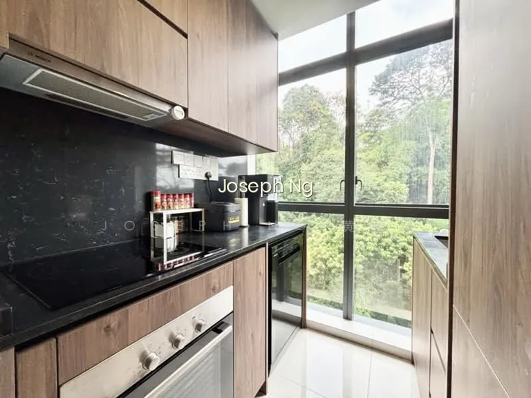 Phoenix Residences image 1 of 10