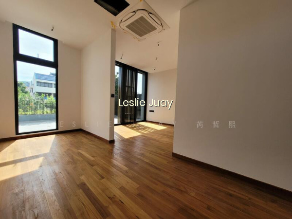 ⭐️⭐️LANDED7772@ 3-STY BRAND NEW CORNER TERRACES OFF NEX MALL! photo 2